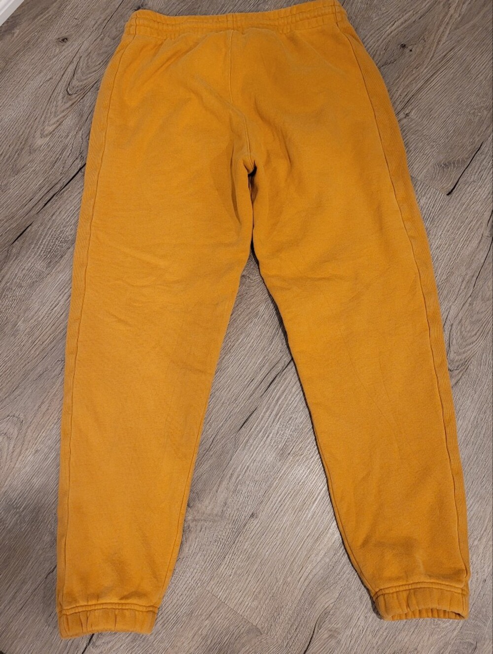 Aritzia Tna Cozy Fleece Boyfriend Sweatpants Yellow M - Picture 2 of 11
